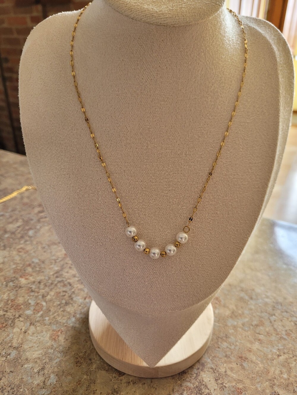 Gold Pearl Bead Necklace - Elegant White Pearls on Gold Chain